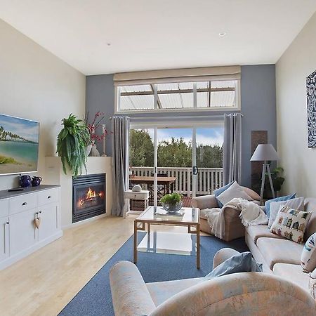 Four Bedroom Beachside Apartment Warrnambool Bagian luar foto